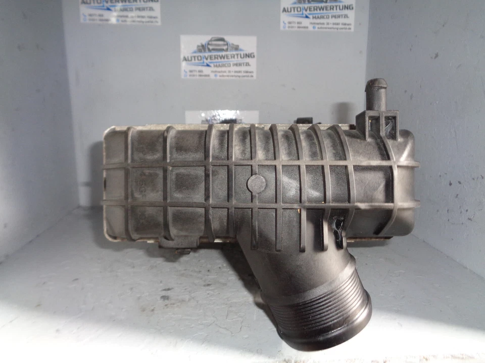 Audi A6 4F 3.0TDI Quattro Ladeluftkühler links Modine 4F0145805T - Bild 4 von 4