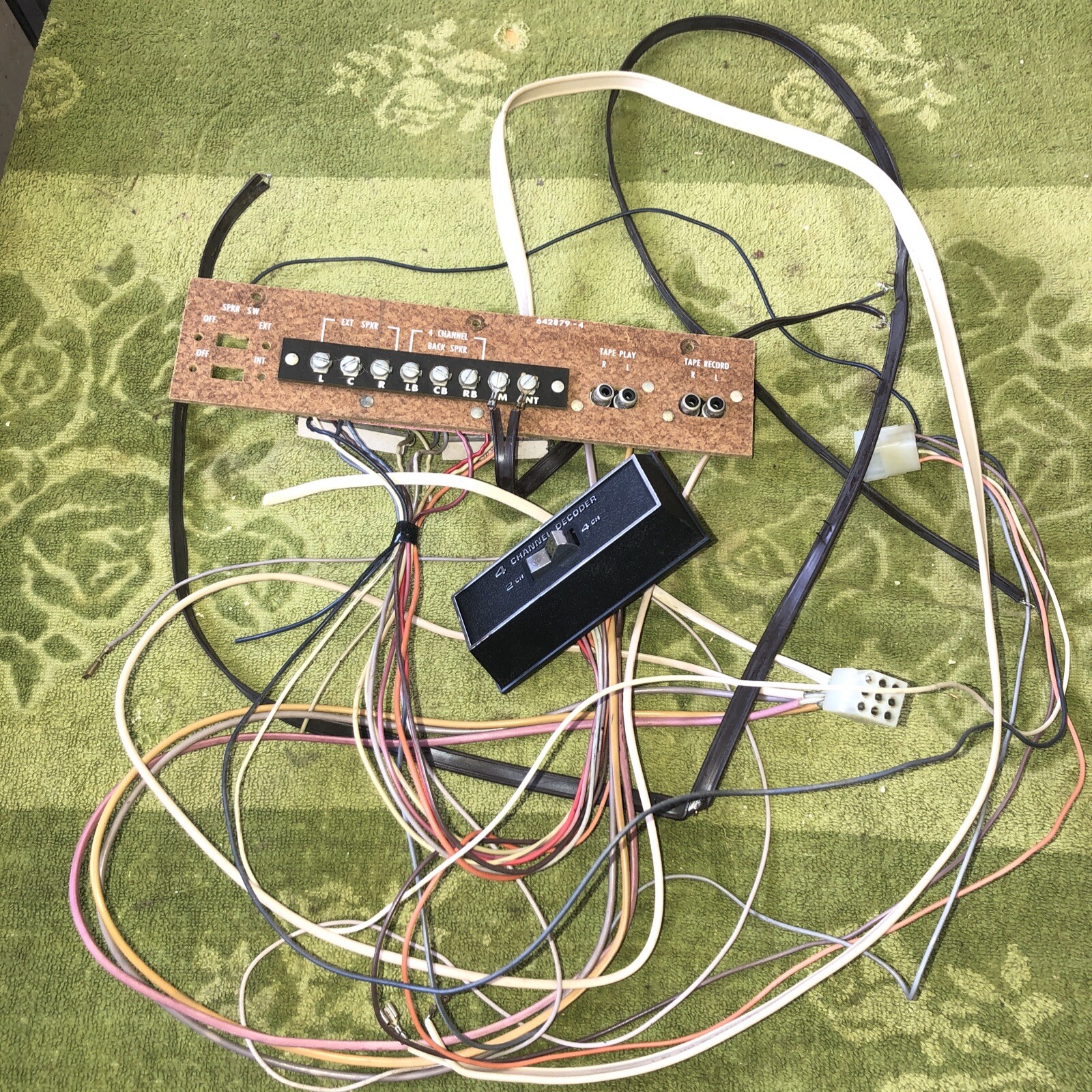 Magnavox OTHER-CONSOLE-MODELS vintage audio equipment - eBay listing photo 4