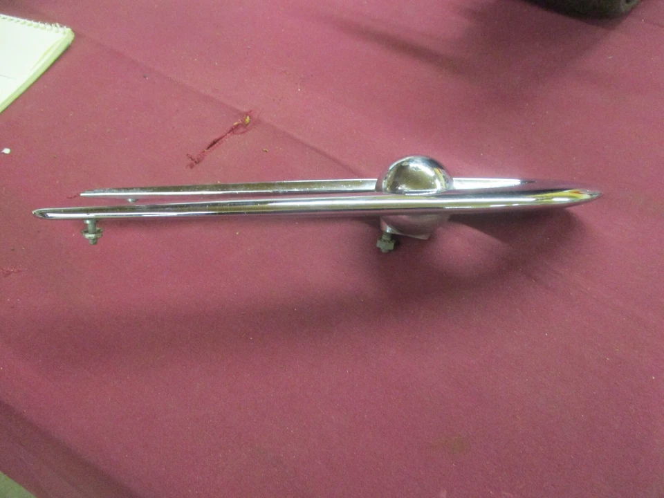 Packard Clipper Hood Ornamento 1956 Foto 2 de 3