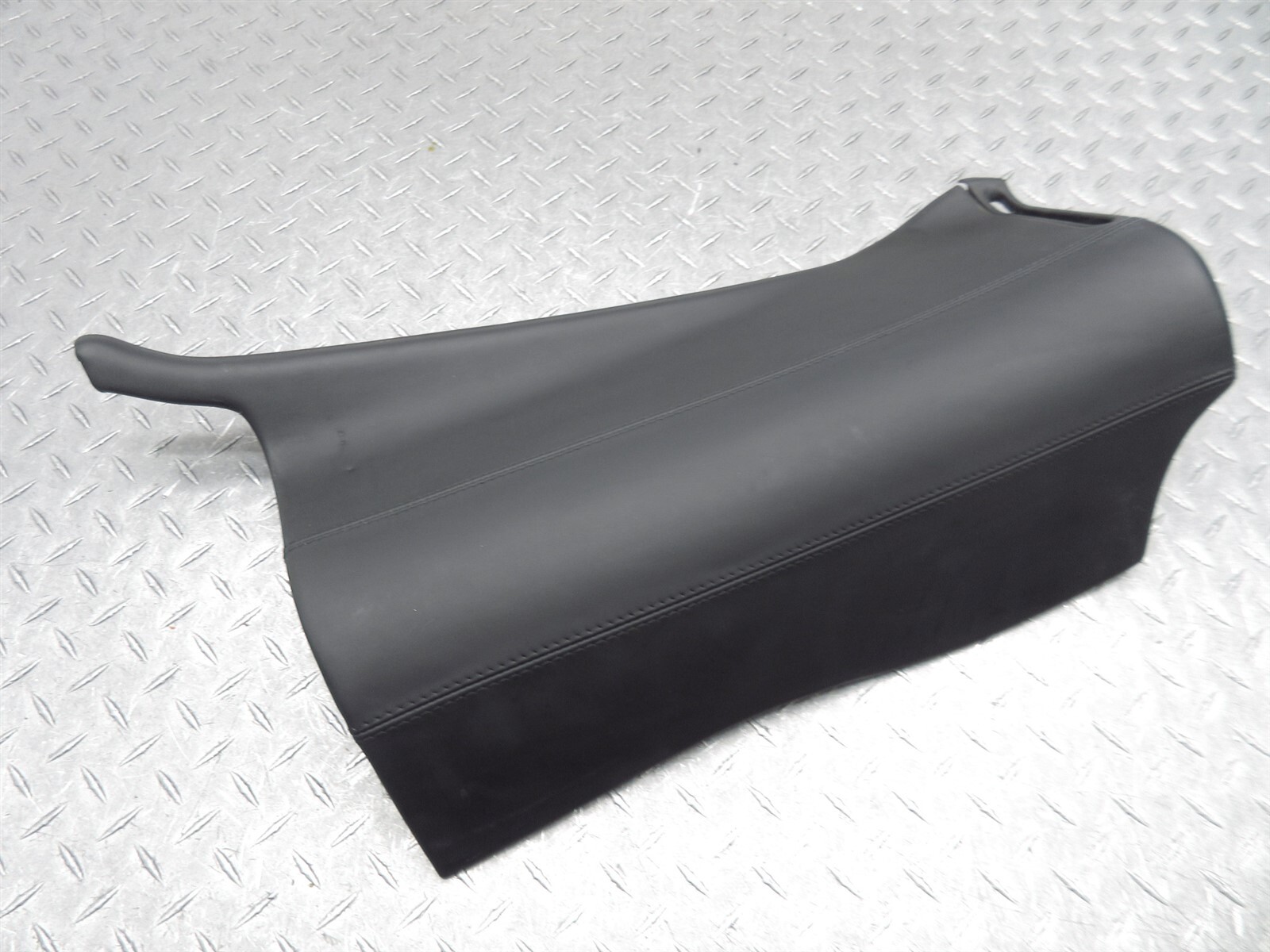 2008 Ferrari F430 Spider 68913700 RH Right Passenger Side Center B Pillar Cover