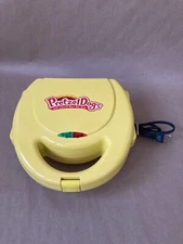 Super Pretzel Pretel Dogs on a Stick Mini Hotdog Maker Yellow Used