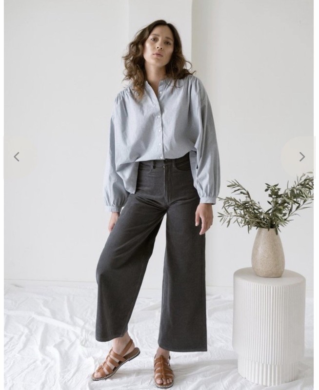 Laude The Label Women’s Mineral Corduroy High Rise Pants. Size 2. NWOT.