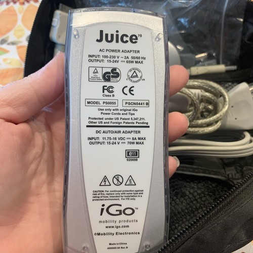 iGo Juice 70W Universal AC Power Adapter Charger Supply Cords w/Bag - Picture 3 of 5