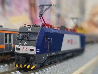 Nゲージ 中国鉄路 HXD1C 0001 N Gauge China Railway HXD1C 0001 | eBay