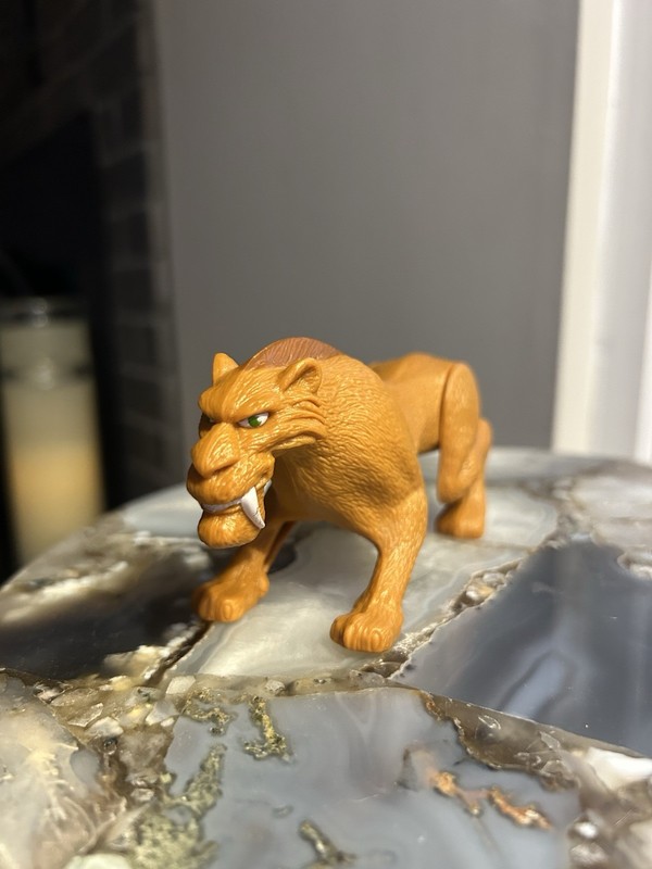 Ice Age Dawn of Dinosaurs Diego SaberTooth Tiger Mcdonalds Kids Happy Toy 4.5"