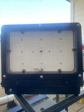 Divine Lighting 40W LED Wall Pack w/ Keystone Emergency Backup ETL 120-277V