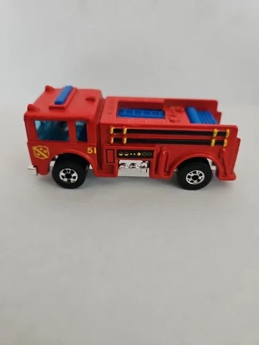 Vintage 1976 HOT WHEELS Fire Eater 51 Engine Truck 1:64 Diecast Red Malaysia