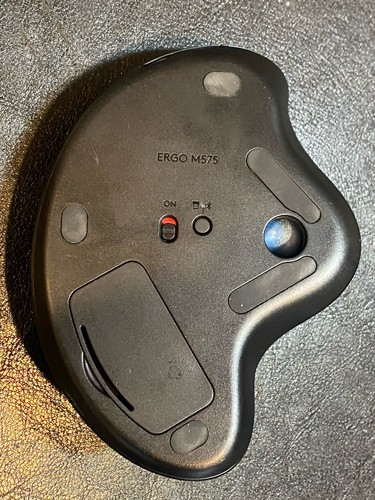 Mouse Trackball Inalámbrico Logitech Ergo M575 - Doble Conectividad - Grafito - Imagen 4 de 6