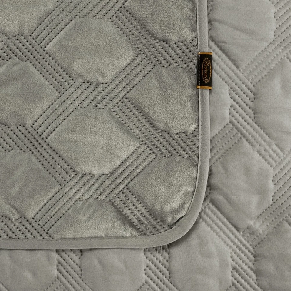 Bettüberwurf Sofaüberwurf Tagesdecke Bettdecke Steppdecke hellgrau 240x220 Deko - Bild 3 von 4