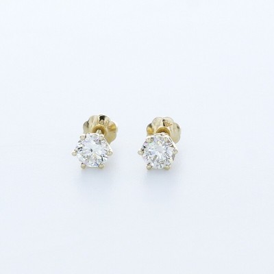 0.7 CTW Lab-Created Diamonds E/VS2 Round Cut 14K Yellow Gold Prong Classic Studs