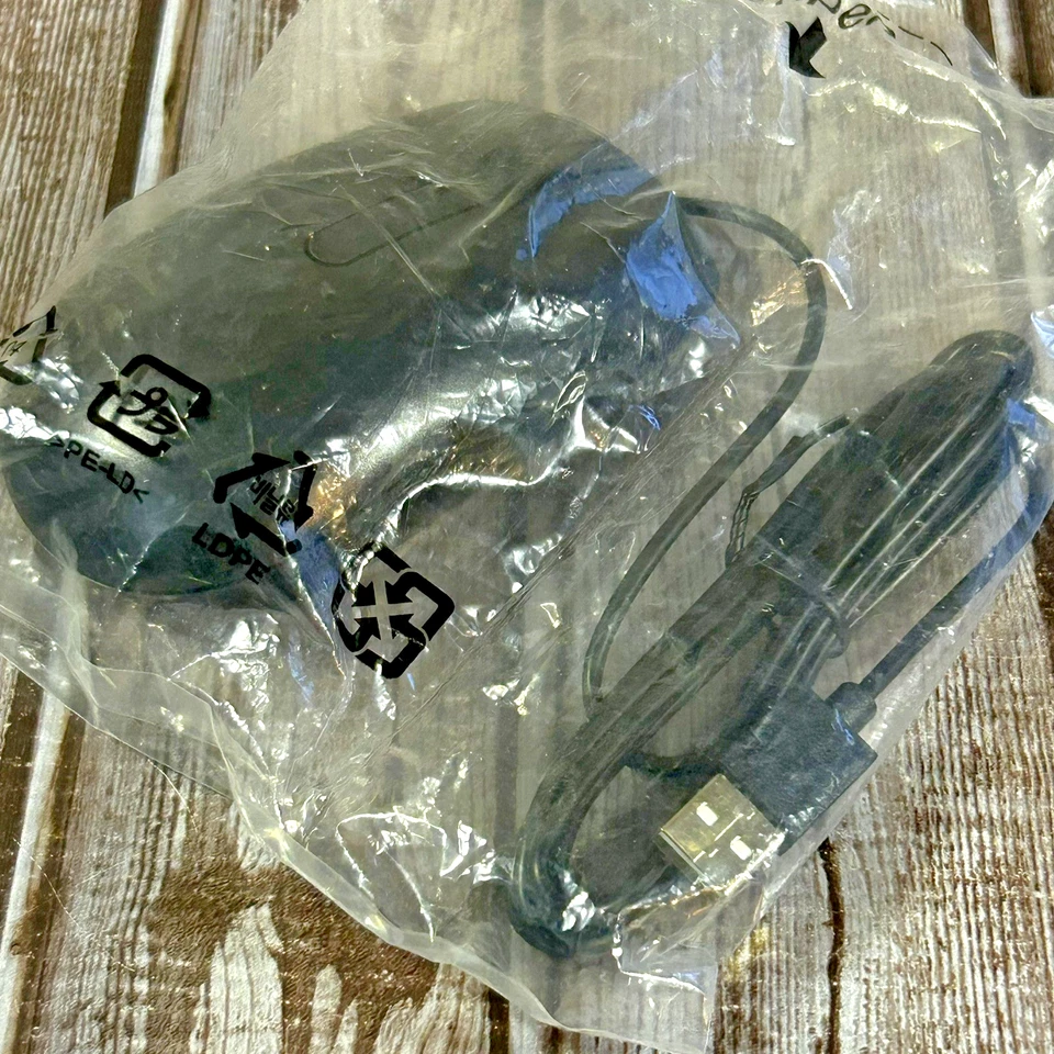 NEW Genuine Dell Wired USB Optical 2 Button Mouse w/ Scroll Wheel Black 49PR0 - Image 4 of 4