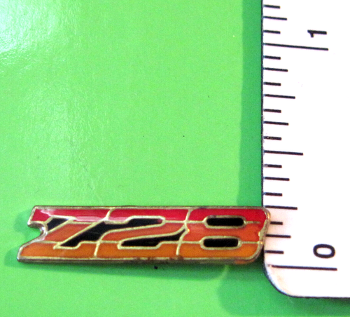Z/28 , Z28 CAMARO - hat pin , tie tac , lapel pin , hatpin GIFT BOXED - Picture 3 of 6