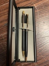 Vintage Eversharp Fountain Pen And Pencil With Box