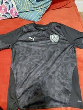 Rotherham United 25-26 Black Training TShirt. Size Large