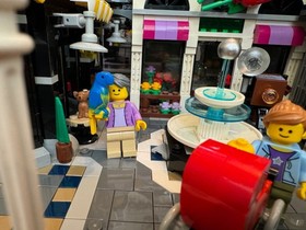 Lego Assembly Square Creator Expert Modular 10255 Complete W Box + Instructions