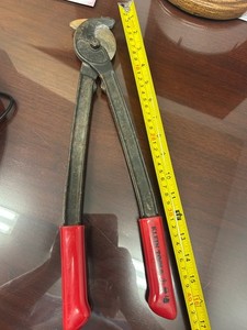 Klein Tools 16-3/4" Drop Forged Utility Cable Cutter Cat No. 63035 USA