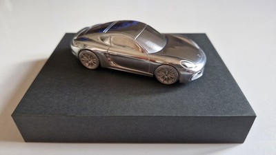 Porsche 718 Cayman S Chrome  Briefbeschwerer