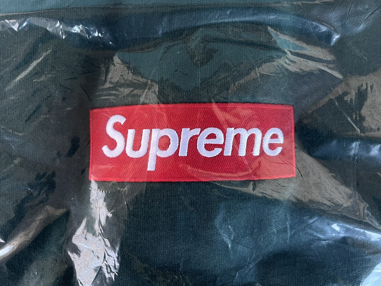 Supreme FW22 Box Logo Crewneck Dark Pine Green Men's Size XL DEADSTOCK ...