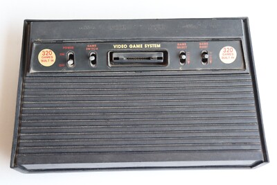 Vintage Atari  2600 Video Computer System Game Console Not Working Parts Only.