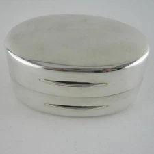 Good Quality Mappin & Webb Oval Sterling Silver Box 1916 London