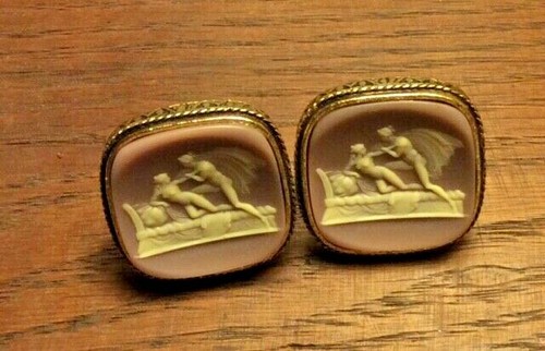 Vintage Cameo Cufflinks Daphne and Apollo Greek Mythology