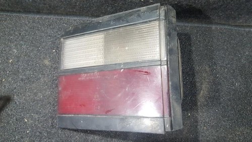 333945107 Heckleuchte komplett innen, Hinten Linke  Volkswagen Pa DE173357-85