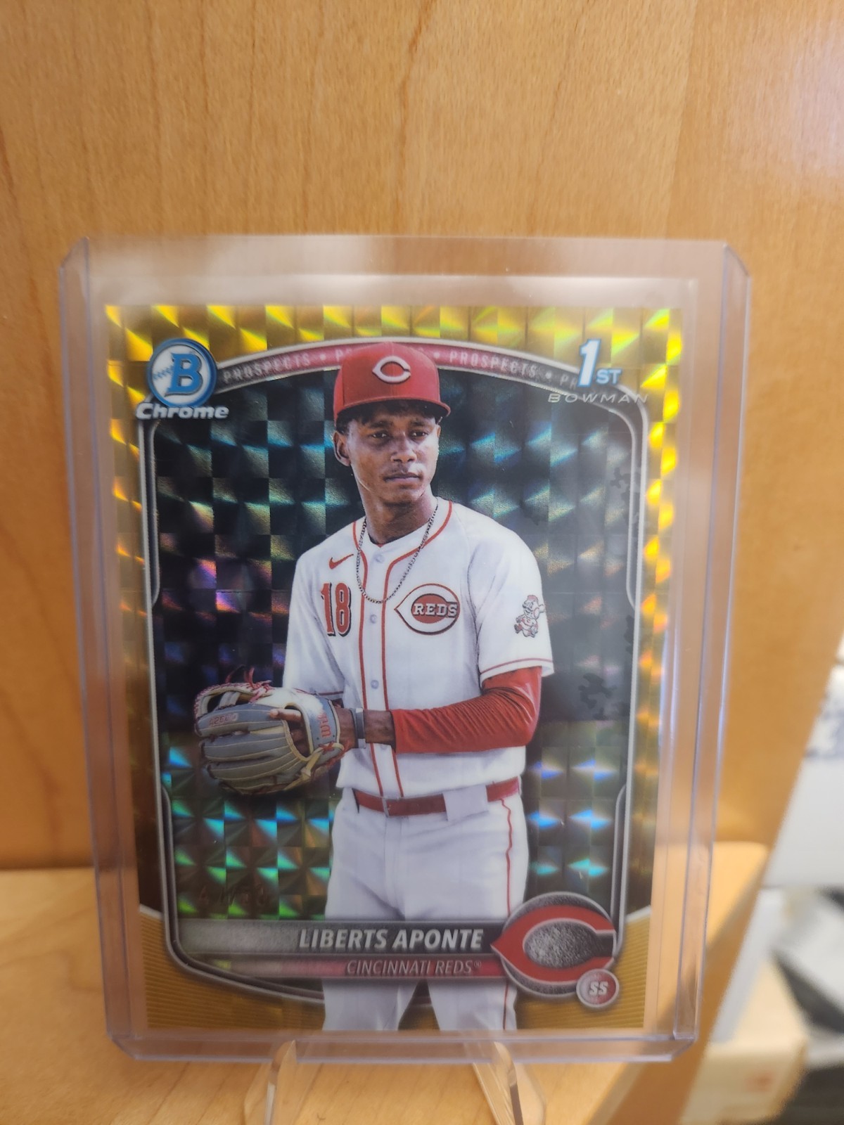 2025 Bowman Chrome - Liberts Aponte #BCP-174 Gold Geometric Refractor /50