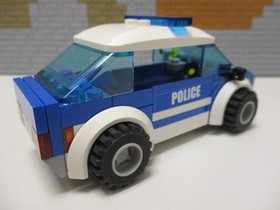 (E/13) LEGO 4436 Patrol Car with BA Police