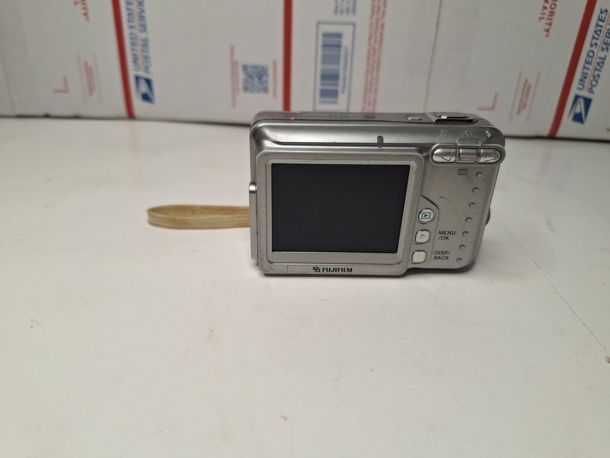 Fujifilm FinePix a Series A600 Silver 6.3MP Digital Camera
