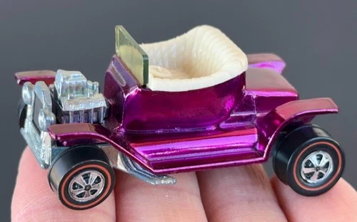 Vintage Hot Wheels Redline 1968 GLEAMING MAGENTA Hot Heap US - TOP SHELF! NM+