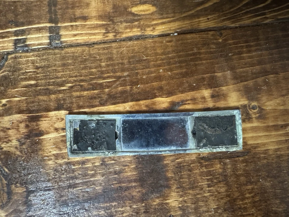 Emblema insignia coche ciervo Triumph vintage Foto 2 de 2