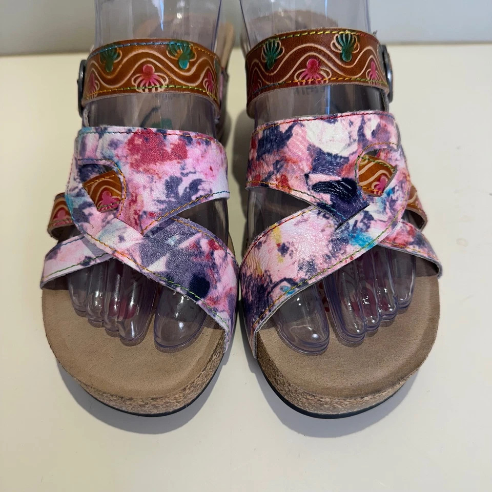 L'Artiste by Spring Step Baocire Floral Leather Comfort Wedge Sandals Size 38 - Image 2 of 4