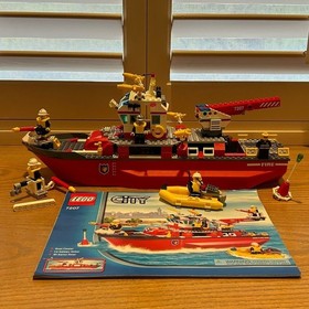 LEGO 7207 City Fire Boat Retired 2010
