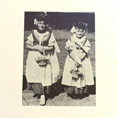 Rund um die Oberschlesischen Volkstrachten Margarete Czechowski Geb. Sehr Gut