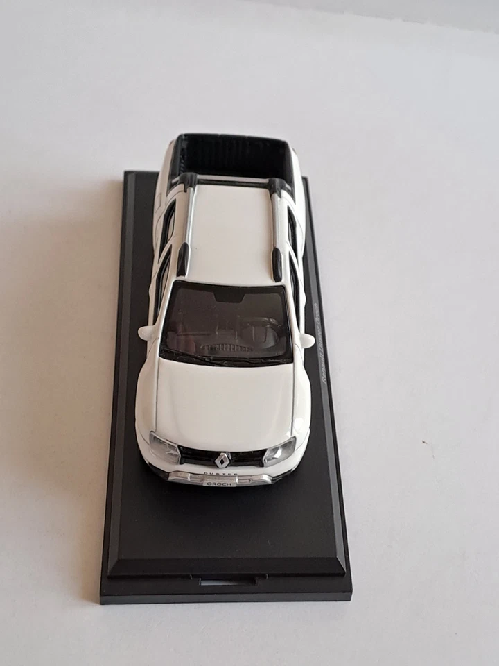 Norev 1/43 511317 Renault Duster Oroch 2015 White - Immagine 4 di 4