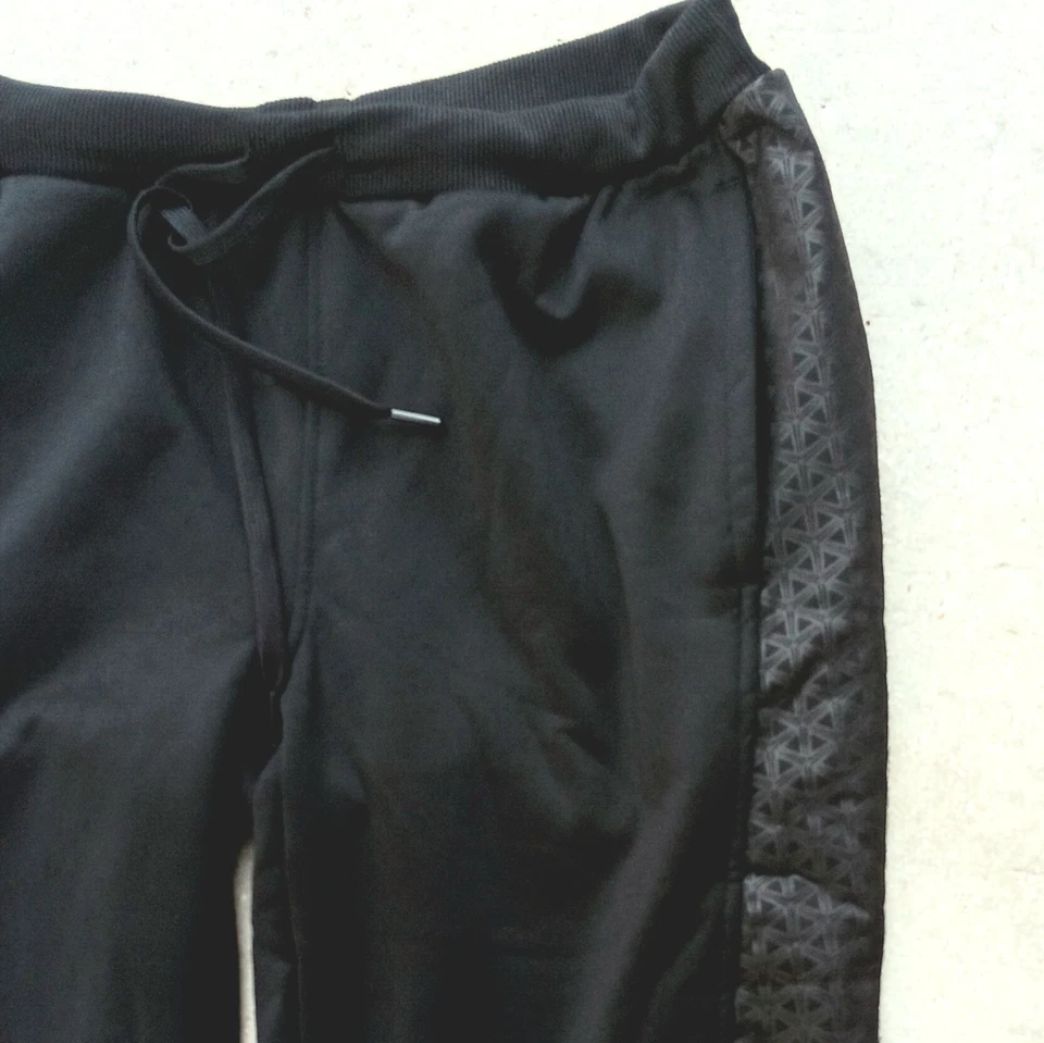 NUEVO Pantalones de Entrenamiento de Viaje Adidas Cónicos para Hombres Grandes Negros con Cremallera Pierna Aeroready Foto 4 de 4