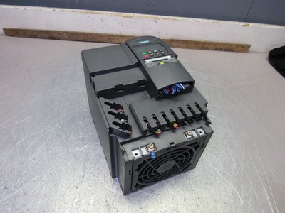 SIEMENS MICROMASTER-440 6SE6440-2UC24-0CA1 4.0KW 240V 17.5A NICE USED TAKEOUT !!