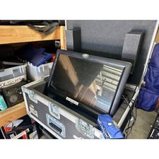 ELO 22" touchscreen Monitor w/case