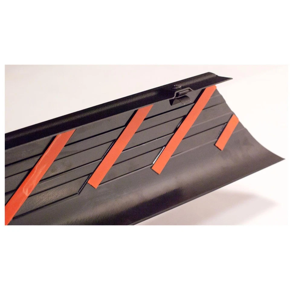 Bushwacker 59503 Diamondback Ultimate Bedrail Cap for 99-02 Ram 1500-3500 6.5' Foto 3 de 4