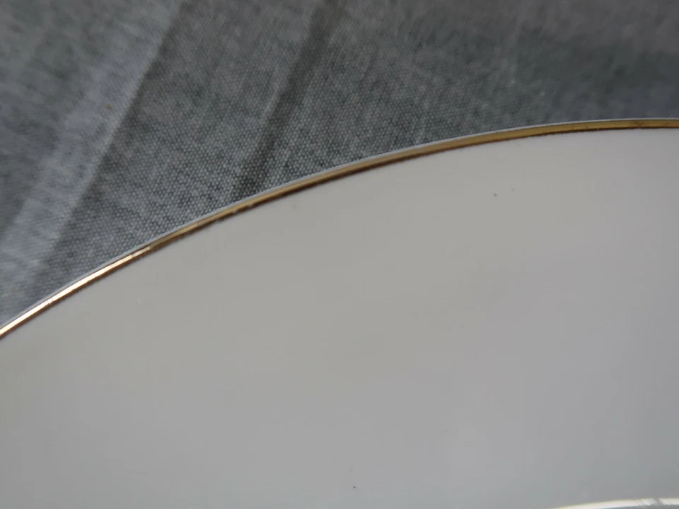 4 platos de cena CRS46 de Crown Staffordshire blanco, borde, liso, borde dorado  Foto 4 de 4