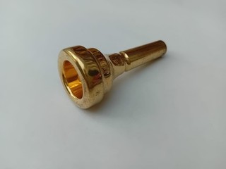 Denis Wick Flugel Mouthpiece 4F Gold