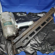 Hitachi NR83A2 3-1/4" Framing Nailer Strip Air Nailer Untested For Parts Or