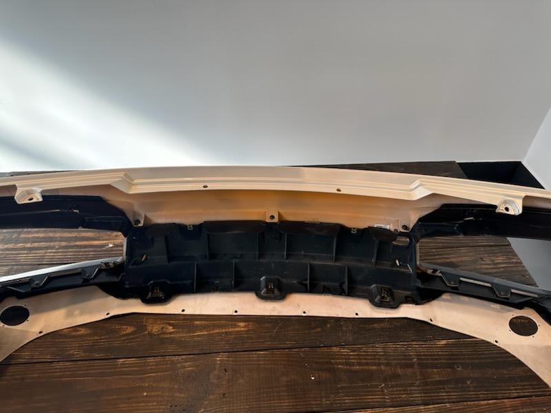 2004-2008 Lamborghini Gallardo OEM White Front Bumper Cover w/o Grills 400807109