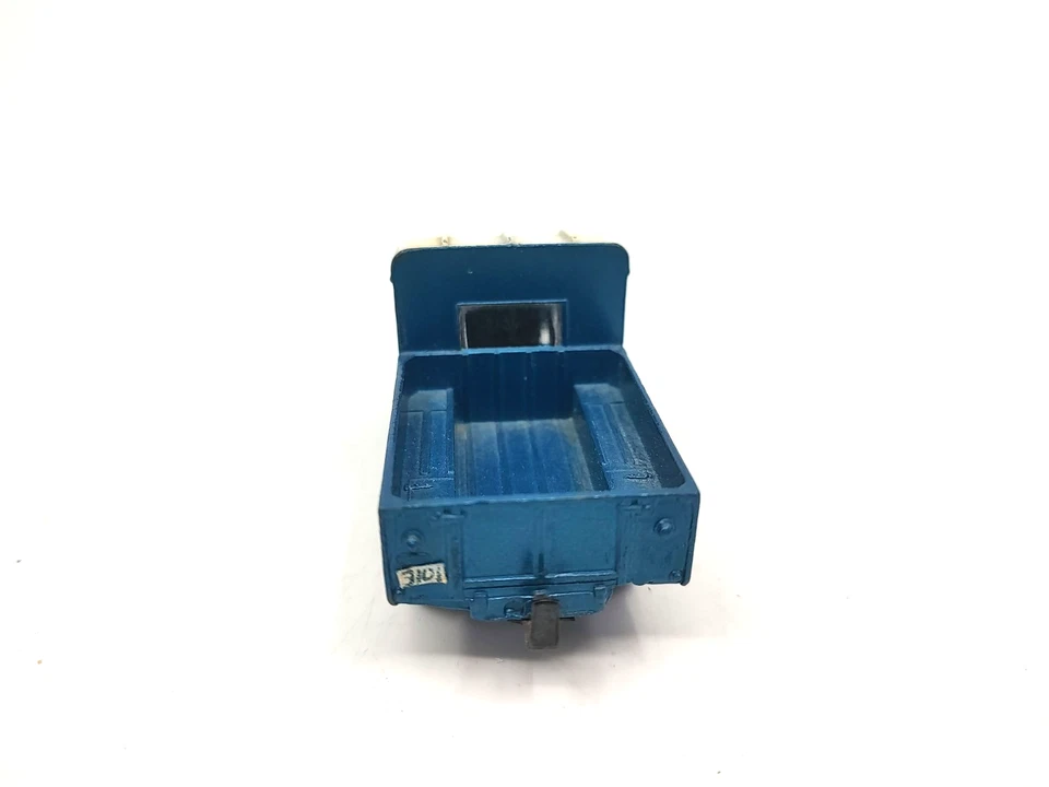 Vintage Corgi Toys Blue Land Rover Pickup 109 WB Truck Diecast - Image 4 of 4