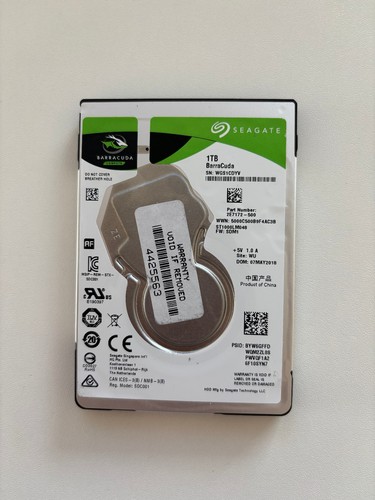 ST1000LM048 2E172-500 SN: WGS WU 2018