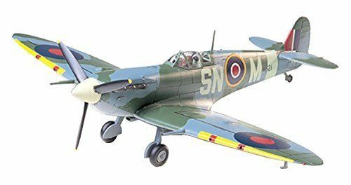 TAMIYA 61033 Spitfire Mk.Vb 1:48 Aircraft Model Kit