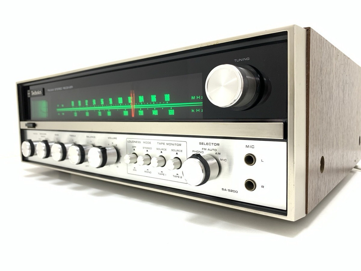 Technics FM/AMステレオレシーバーSA-5200 Technics SA 5200 AM/FM Stereo Receiver 2x14Watts RMS Vintage