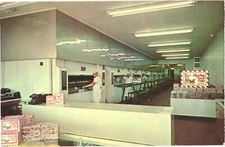 Claxton Georgia Claxton Bakery, Inc., Old Fashion Fruit Cake Vintage Postcard