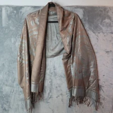 HOPPLA SPORT Pashmina Scarf Seafoam Tan Paisley Fringe Elegant Fashion 25.5x66