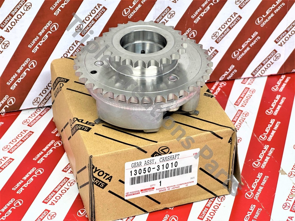 13050-31010 Toyota 4Runner Land Cruiser Prado Genuine Camshaft